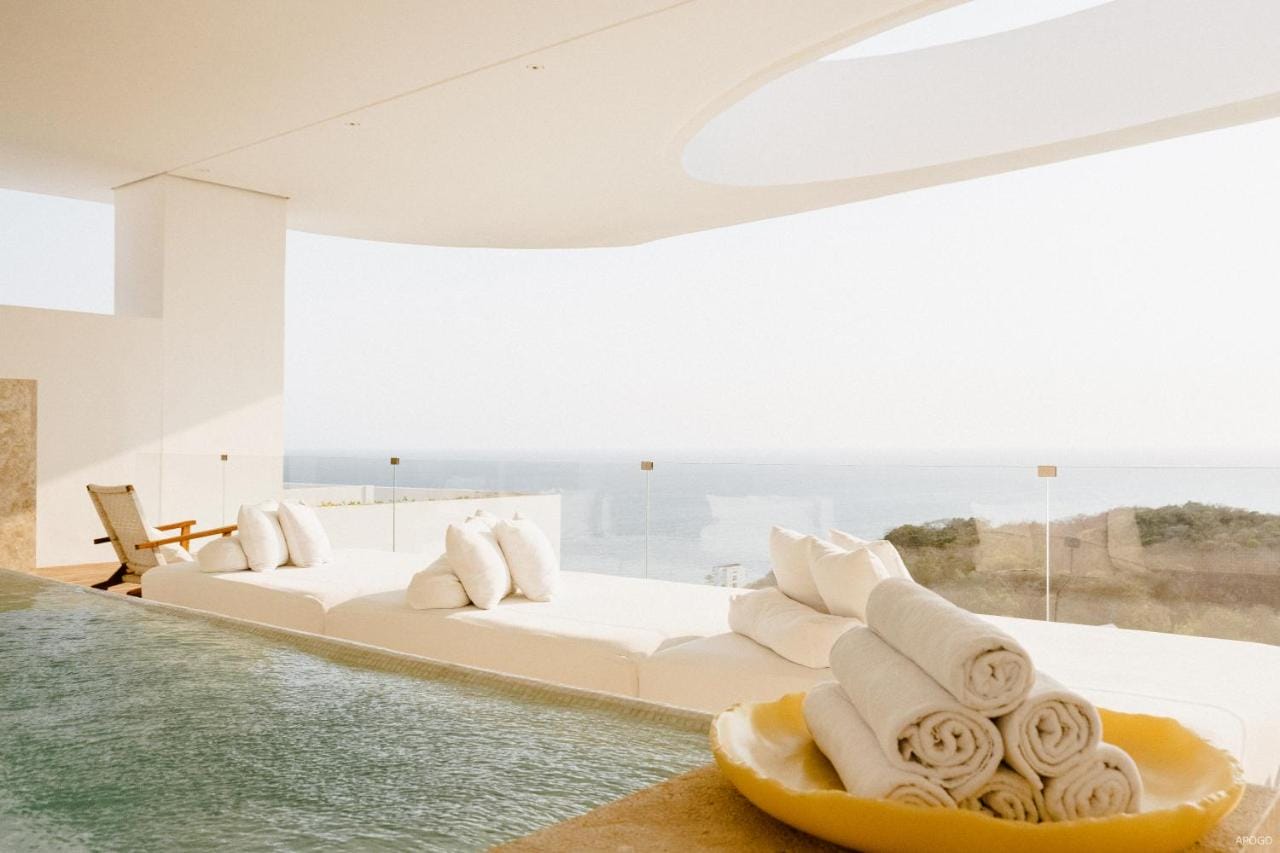 Where To Stay In Acapulco Best Areas, Hotels, & Rentals