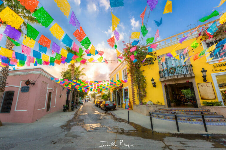 Cabo San Lucas Weather In April + Events, And Things To Do - Let's