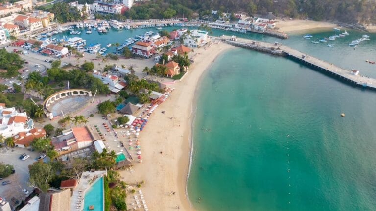 21 Great Things to do in Huatulco, Mexico